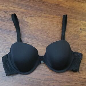 Wacoal Women's Elegant Black Chic Feminine Dainty Whimsigoth Lace Bra Size 34B
